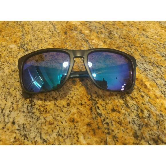 ONE by Optic Nerve Polarized Lifestyle Ziggy Sunglasses Reflective NICE!! - Picture 9 of 10